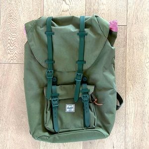Herschel Retreat backpack